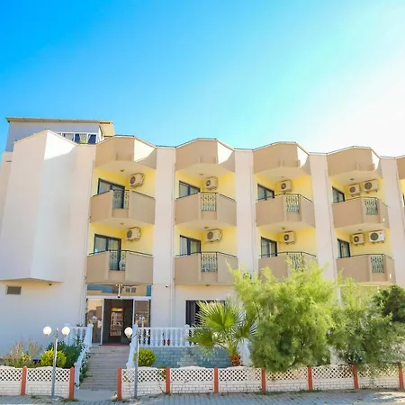 Maslına Otel Çeşme